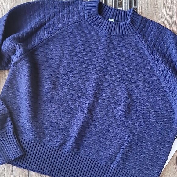 NWT LULULEMON TEXTURE PLAY CREW SWEATER XS-S - Picture 2 of 5